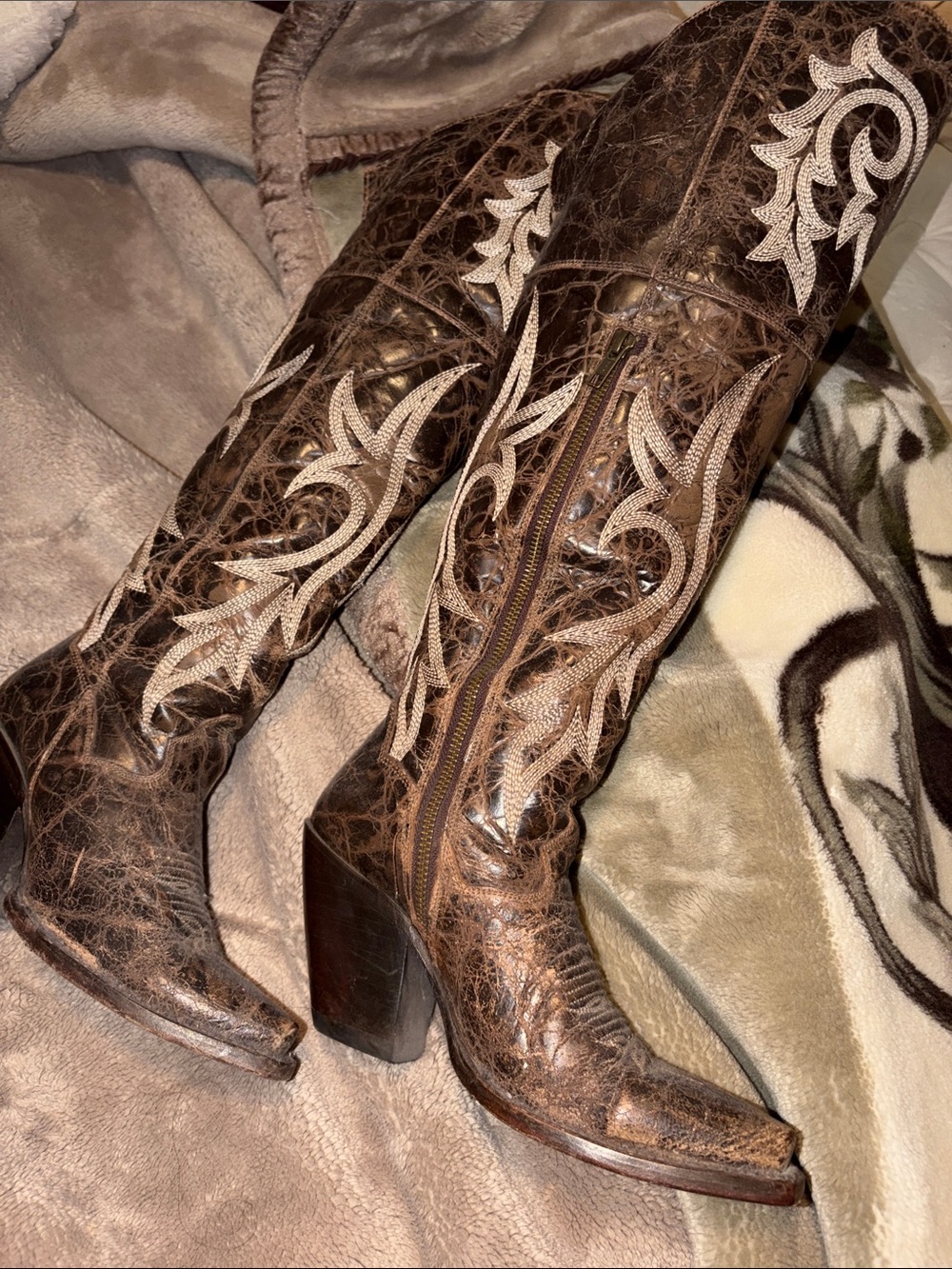 Dan Post Brown Western Embroidered Leather Heeled Boots